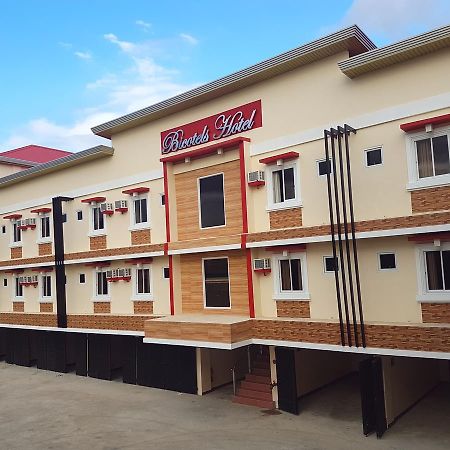Bicotels Hotel Batangas Buitenkant foto